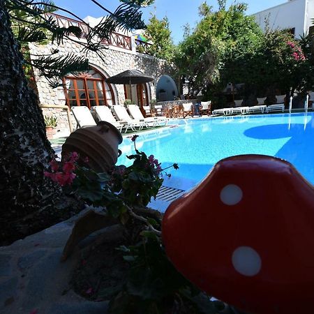 Philoxenia Hotel & Studios Perissa  Exteriör bild
